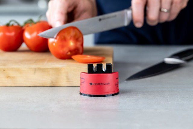 MASTERCLASS SMART SHARP DUAL KNIFE SHARPENER RED