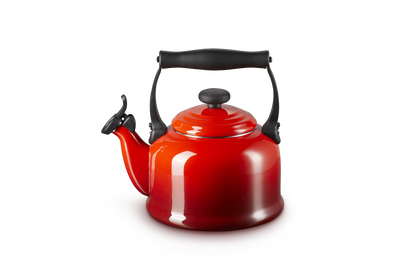 TRADITIONAL WHISTLE KETTLE CERISE