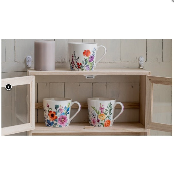 FLORAL MEADOW MUG