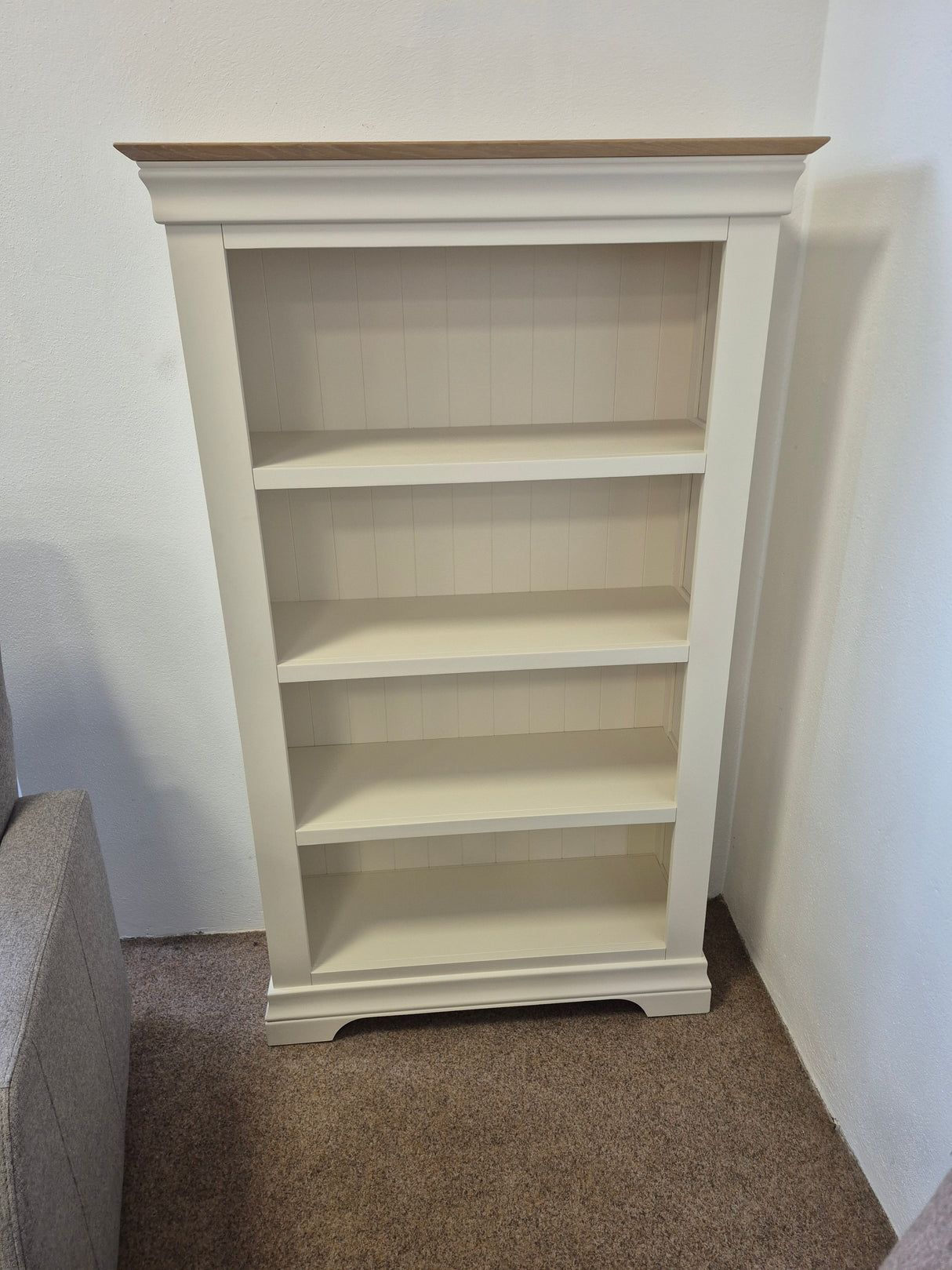 BORDEAUX BOOKCASE IVORY/OAK