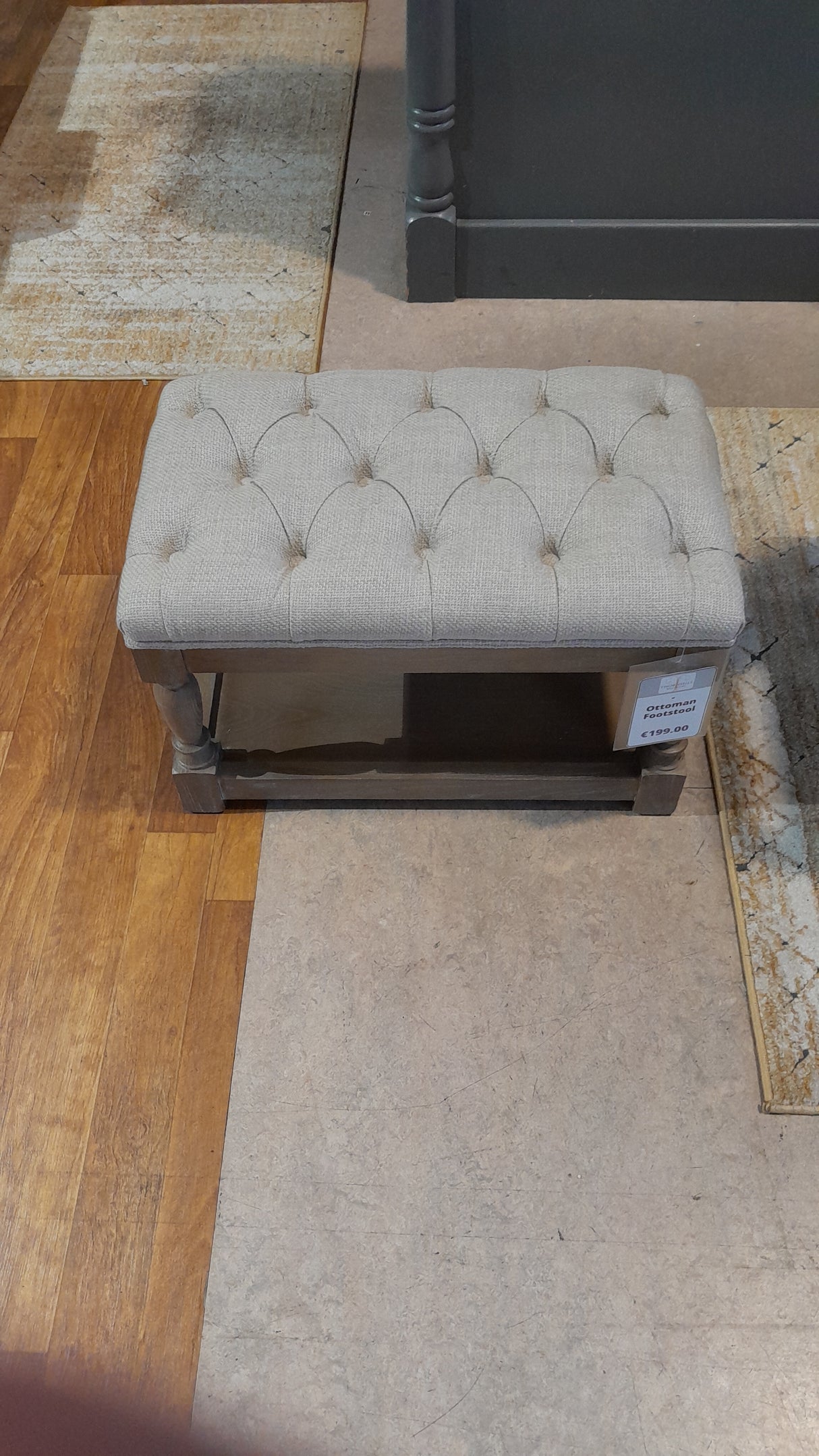 HAMPTON OTTOMAN