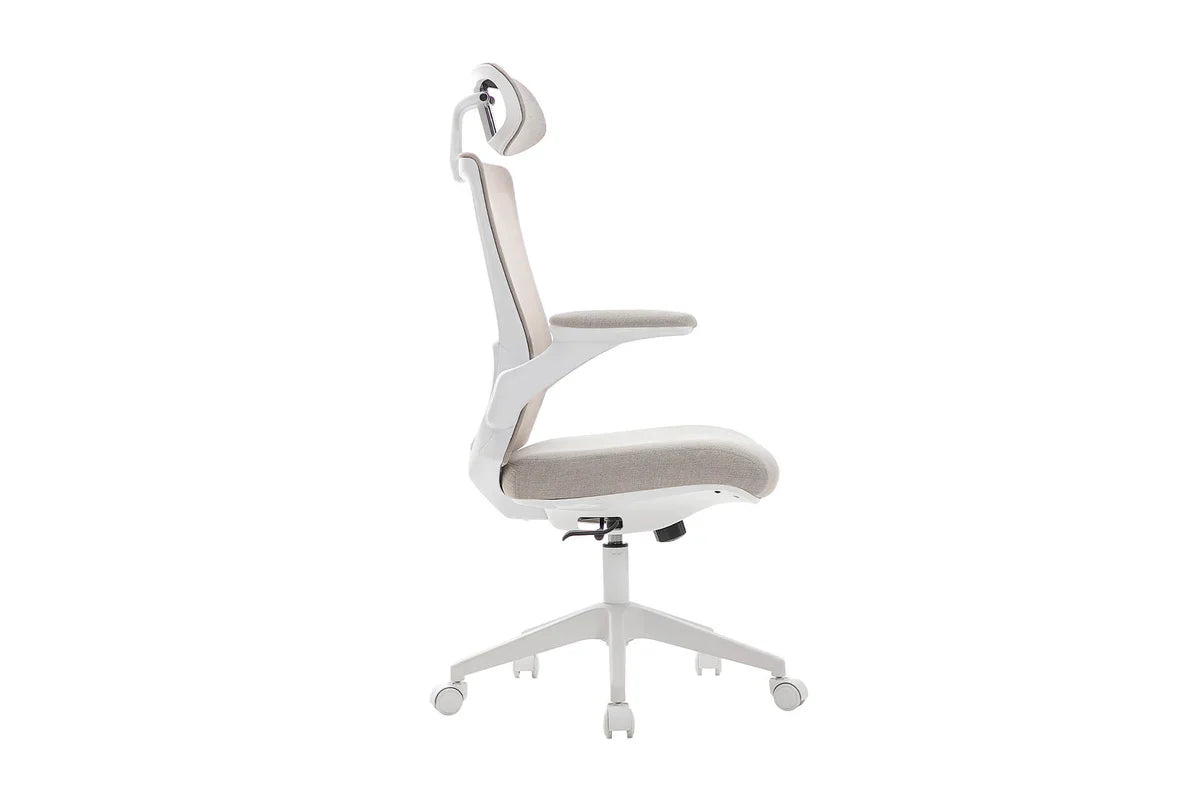 ZEKE ERG0NOMIC OFFICE CHAIR NATURAL