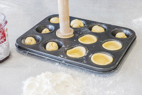 MASTERCLASS NON-STICK 12 HOLE MINI TART PAN