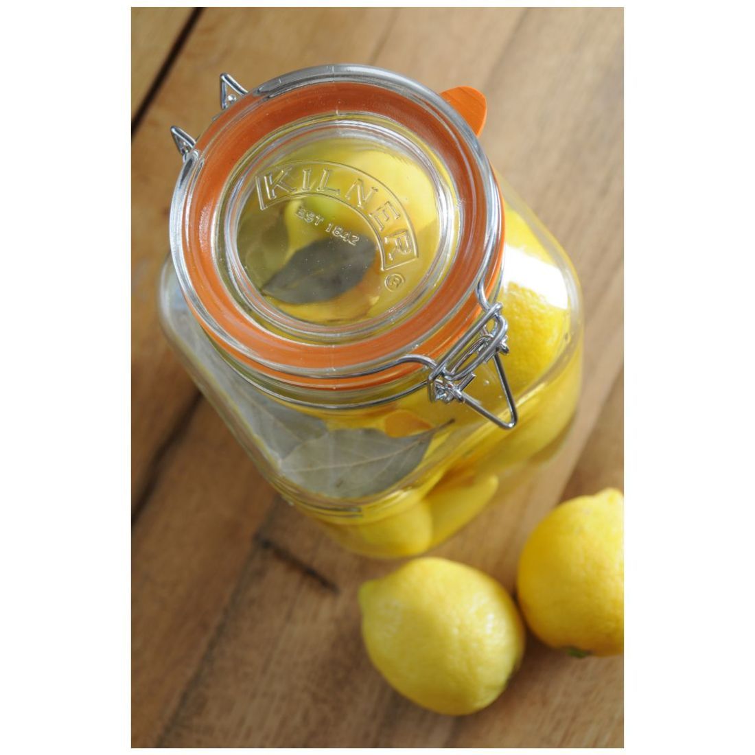 SQUARE CLIP TOP JAR 1.5L