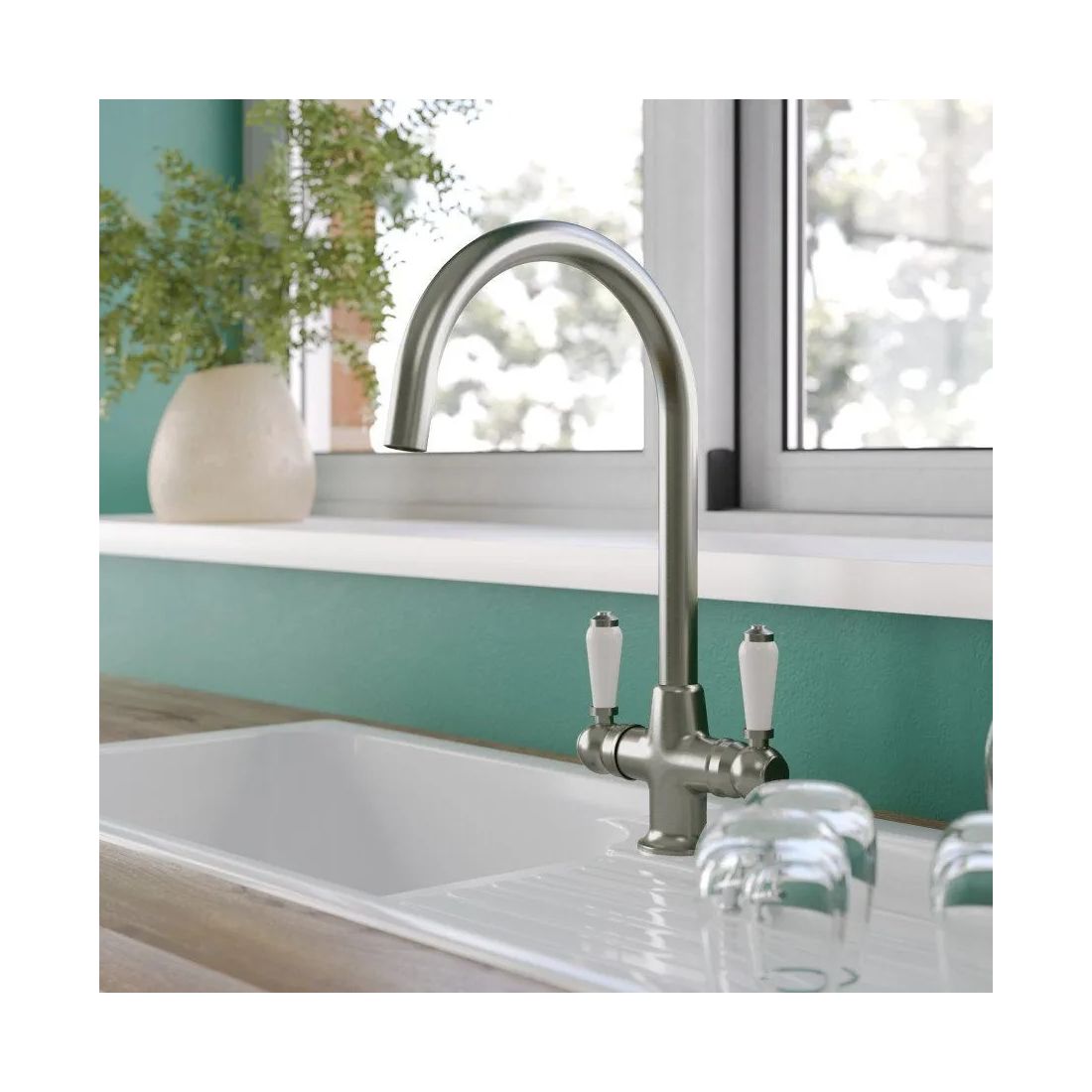 ST JAMES LIVING EDEN DUAL CERAMIC LEVER SINK MIXER