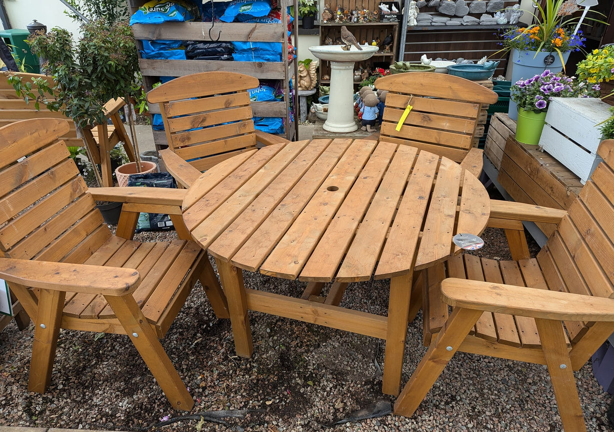 HETTON 4 SEAT ROUND DINING SET