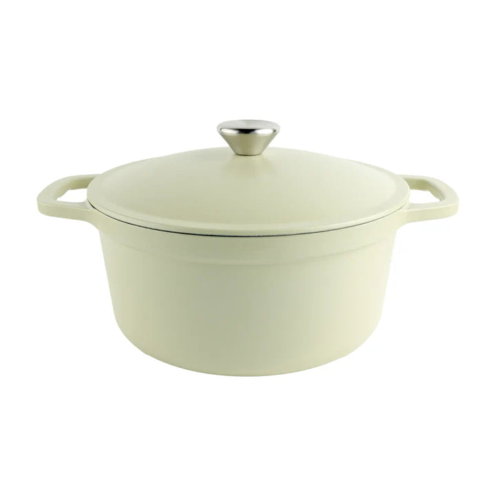 COMMICHEF LIGHTWEIGHT CAST IRON CASSEROLR 26 CM GARDEN GREEN