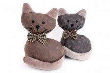 CAT WITH BOW TIE DOOR STOP