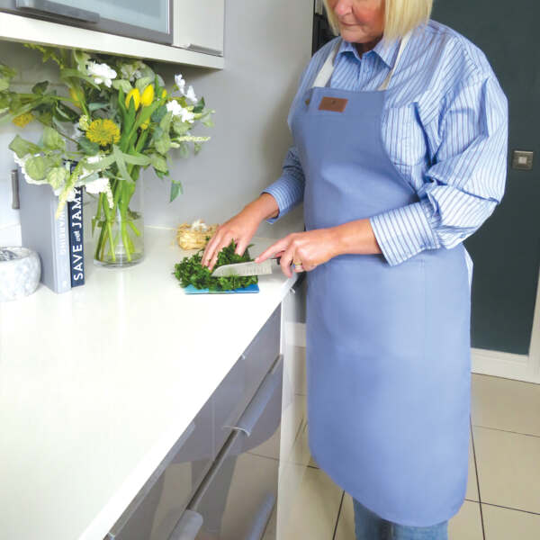 CANVAS APRON CORNFLOWER
