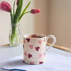 1/2 PINT MUG PINK HEARTS
