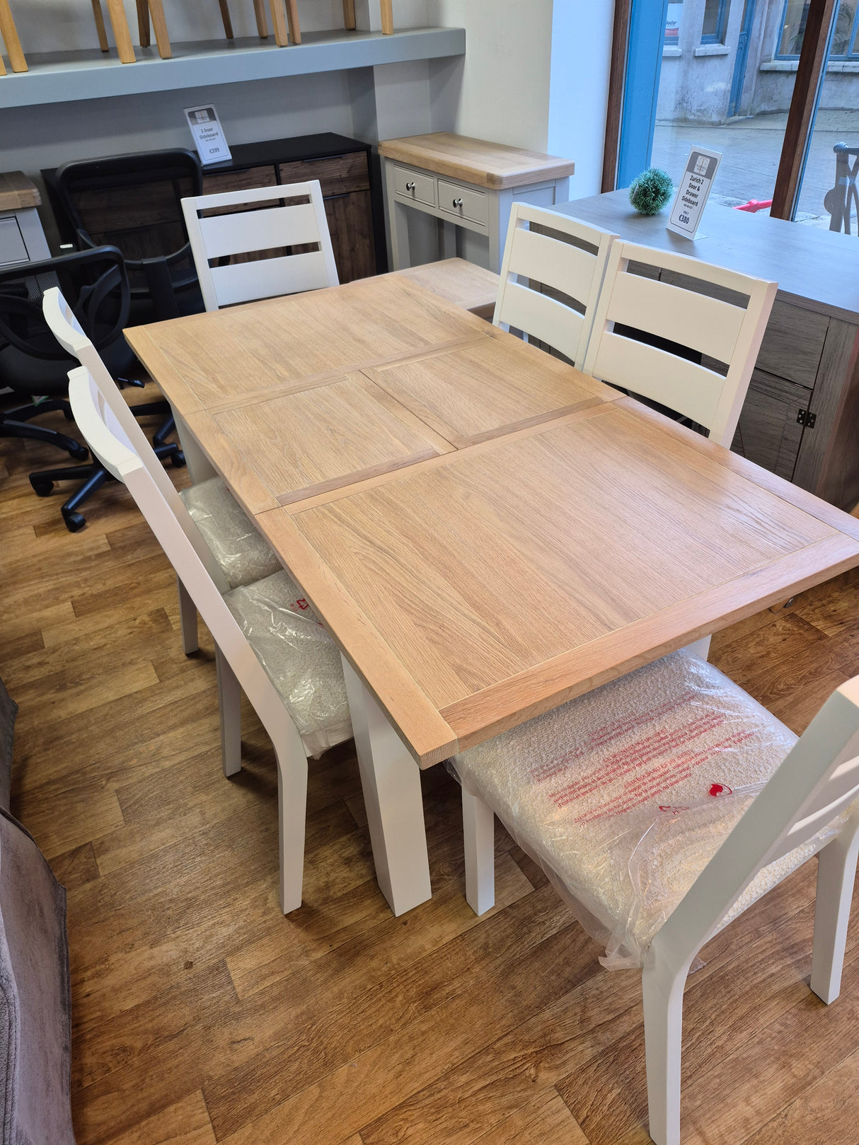 MODERN COUNTRY COCONUT EXTENDING TABLE