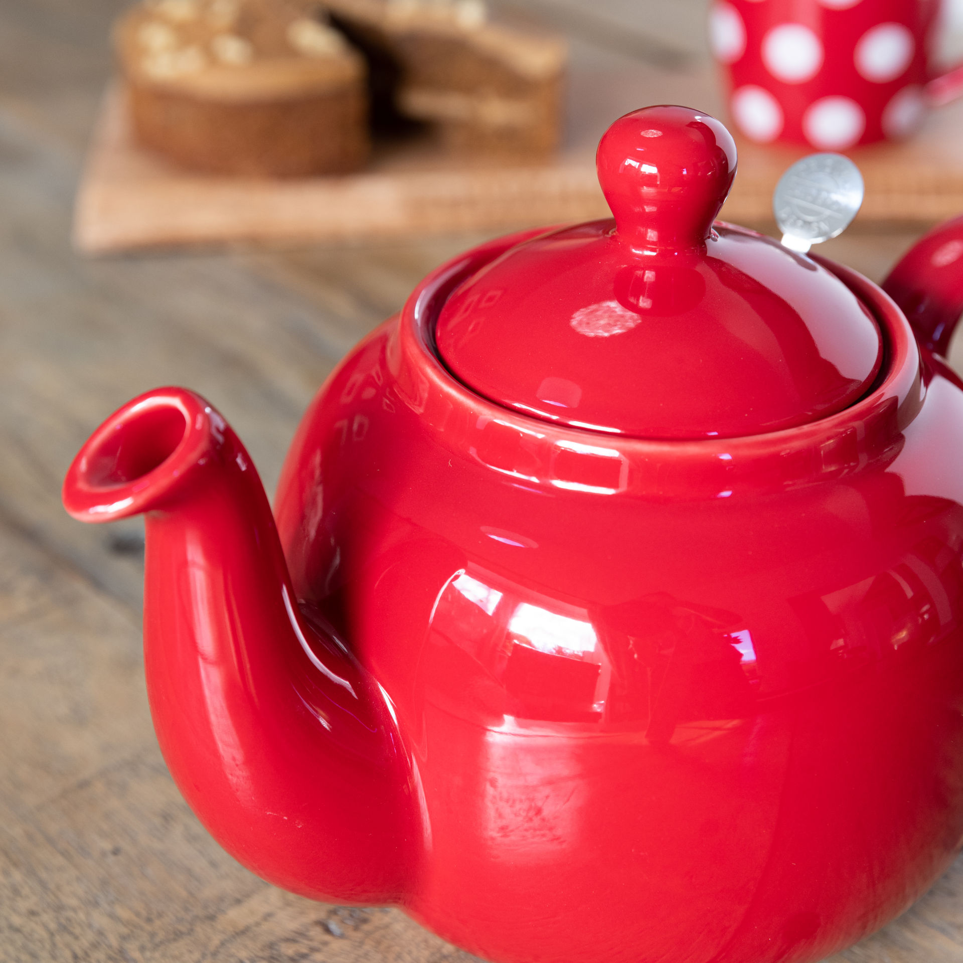 Picture of FARMHOUSE TEAPOT 6 CUP RED