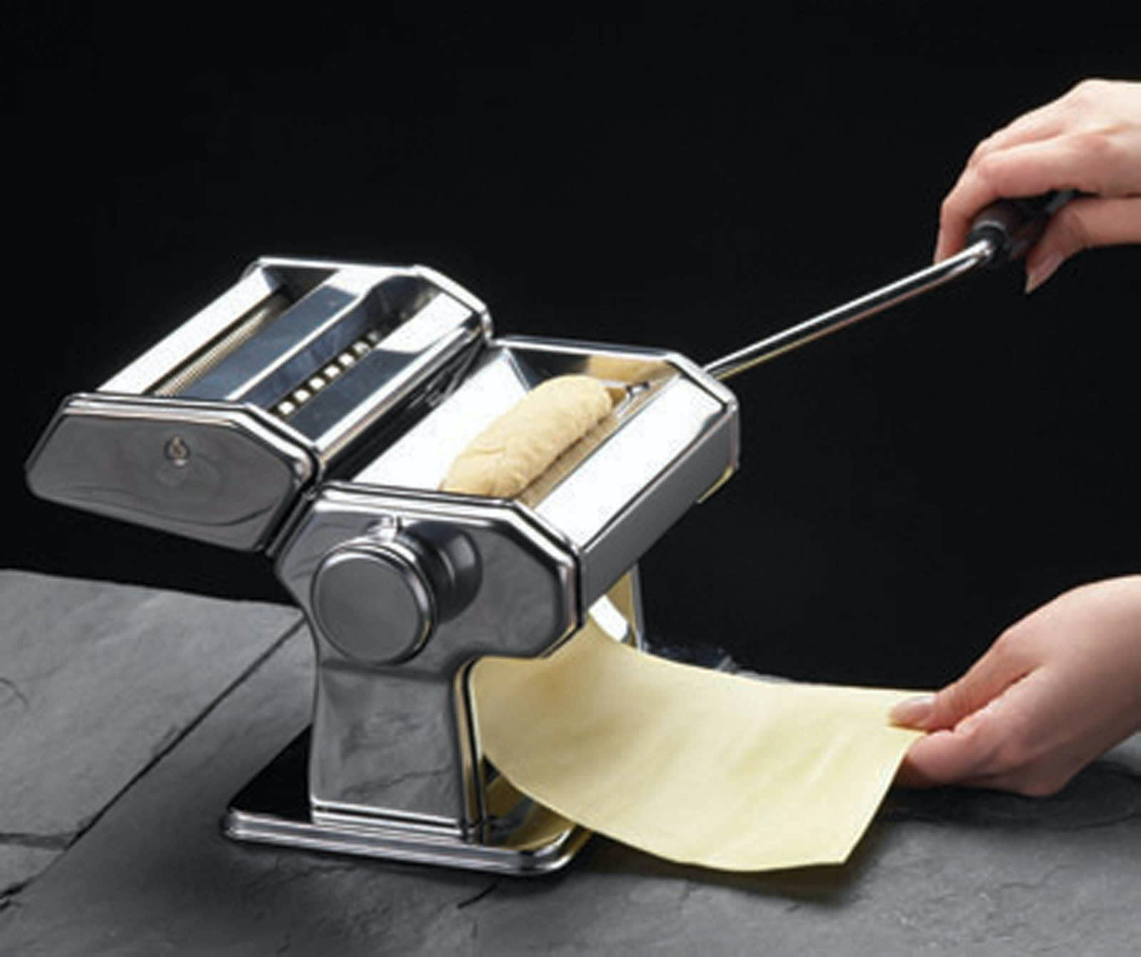 Picture of DOUBLE CUTTER PASTA MAKER