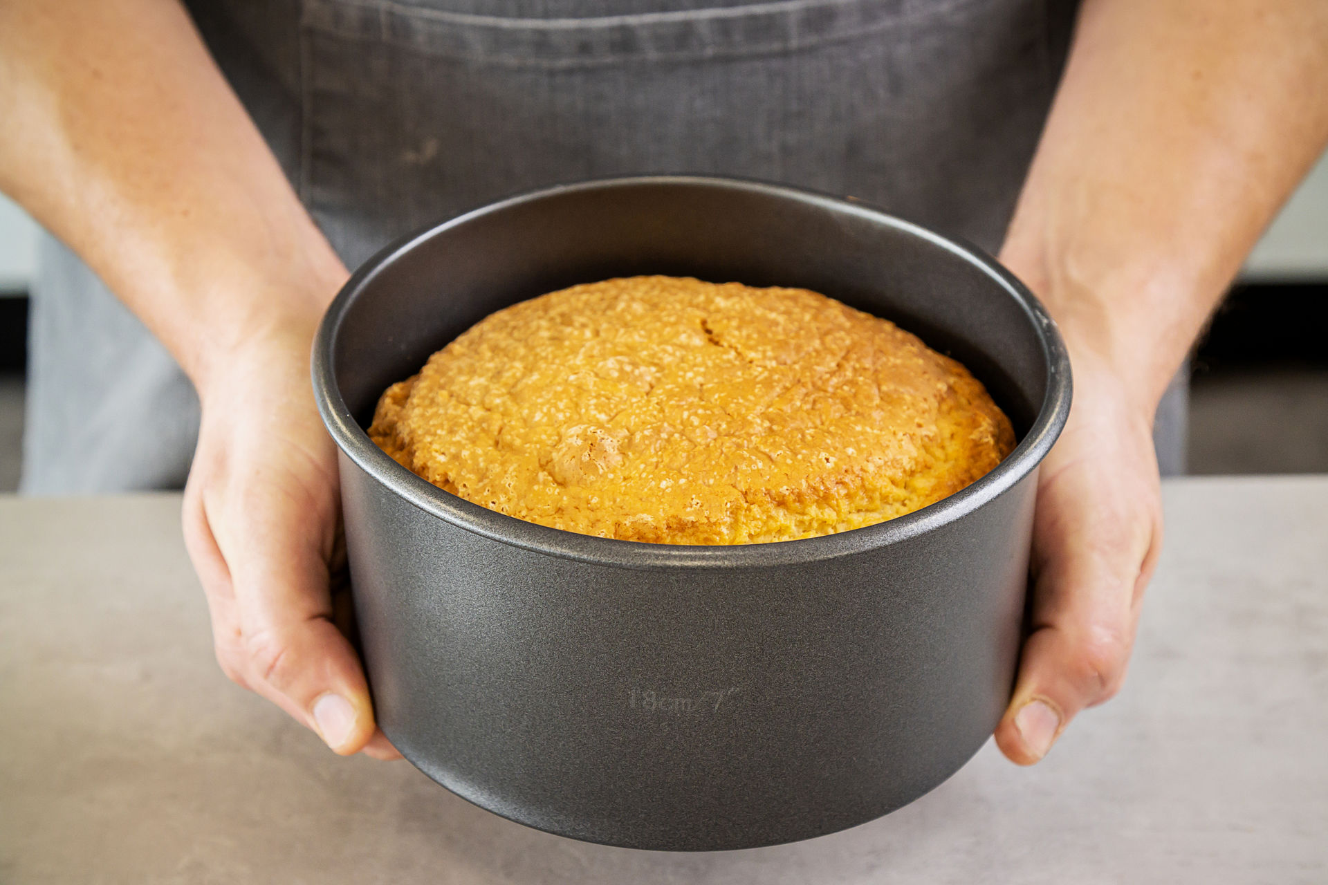 Picture of 7IN ROUND DEEP CAKE PAN